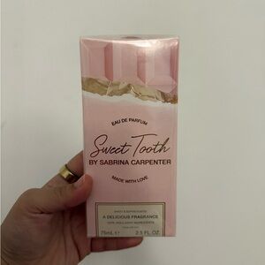 Sweet Tooth Eau de Parfum by Sabrina Carpenter